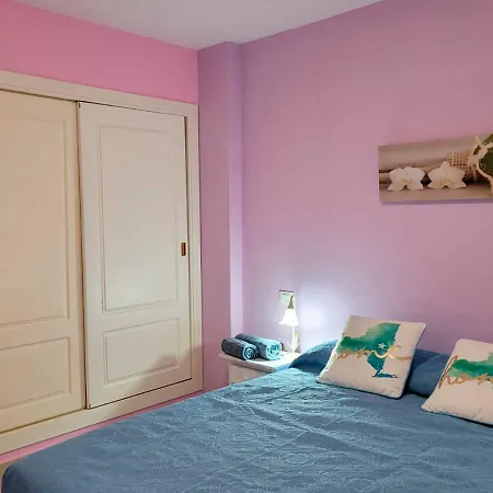 Apartamento Funcional En Residencial Con Piscina En Inmejorable Ubicación En Centro De La Isla