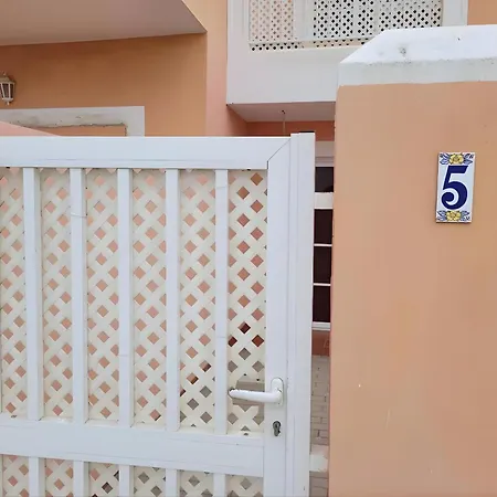 Funcional En Residencial Con Piscina En Inmejorable Ubicacion En Centro De La Isla 아파트 *