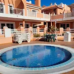 Apartman Funcional En Residencial Con Piscina En Inmejorable Ubicacion En Centro De La Isla Caleta De Fuste
